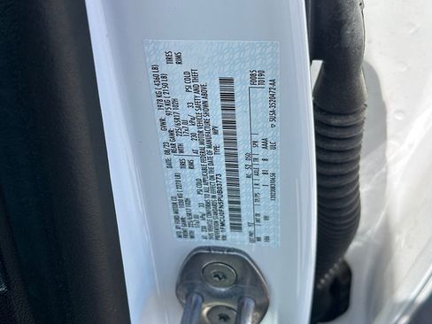 Used 2023 Ford Escape FWD image 32