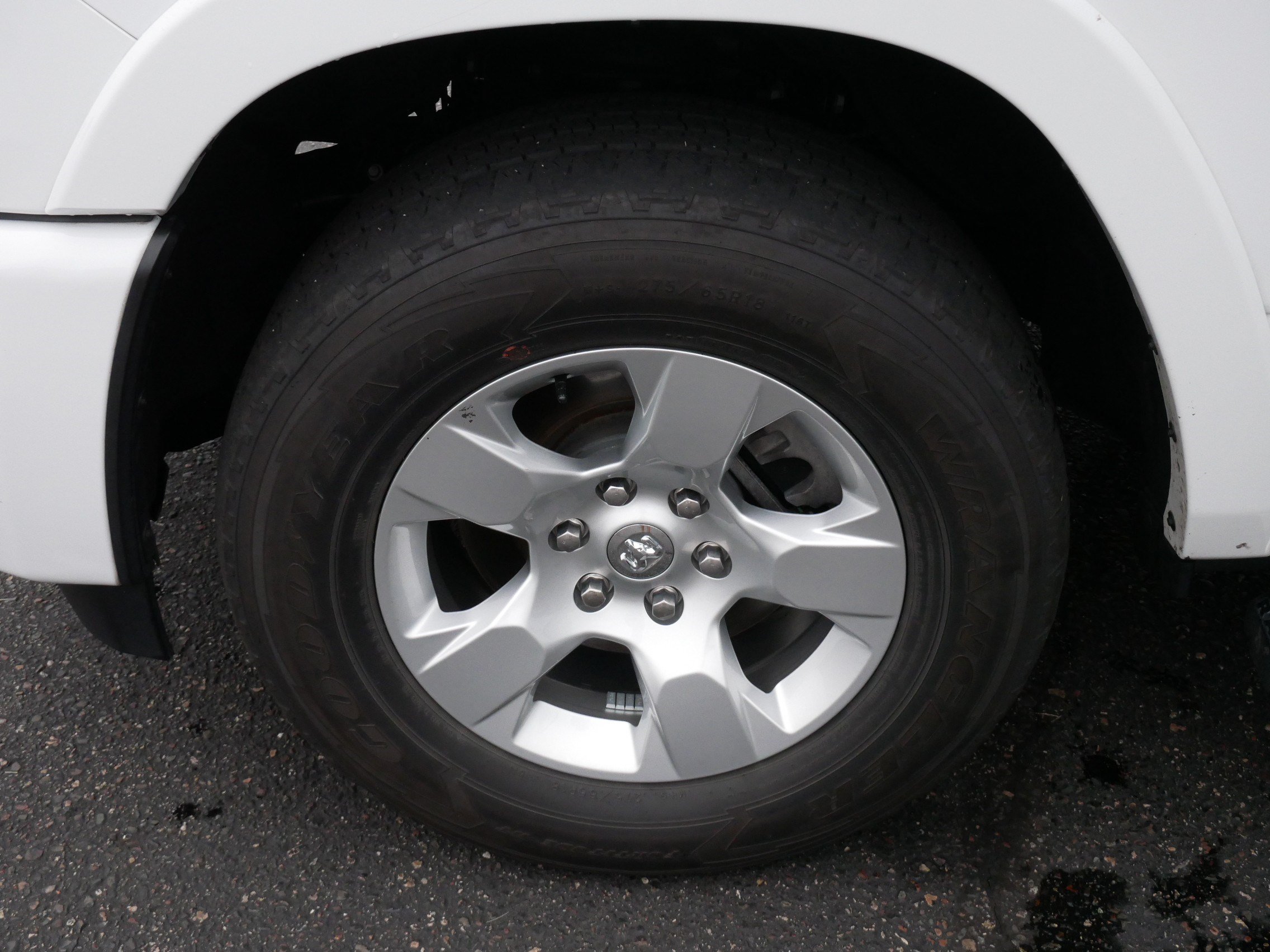 Used 2025 RAM 1500 Big Horn AWD/4WD image 15