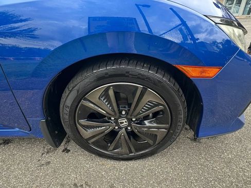 Used 2018 Honda Civic EX image 11