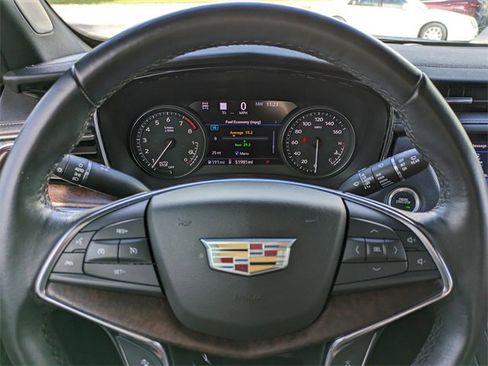 Used 2023 Cadillac XT5 Premium Luxury w/ Technology Package image 28