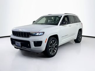 Used 2022 Jeep Grand Cherokee Overland w/ Luxury Tech Group IV video 1