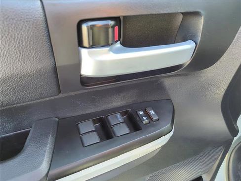 Used 2021 Toyota Tundra SR5 image 9