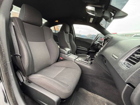 Used 2019 Dodge Charger R/T RWD image 23