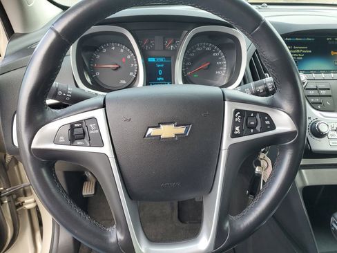 Used 2013 Chevrolet Equinox LT w/ Driver Convenience Package image 16