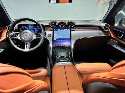 Certified 2024 Mercedes-Benz GLC 300 4MATIC image 9