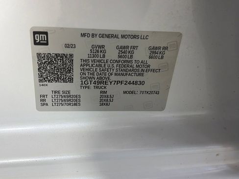 Used 2023 GMC Sierra 2500 Denali w/ Denali Ultimate Package image 9