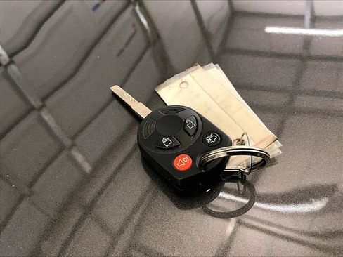 Used 2015 Ford Focus SE FWD image 9