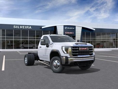 New 2026 GMC Sierra 3500 Pro w/ Convenience Package RWD image 28