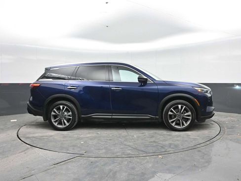 Used 2023 INFINITI QX60 Luxe w/ Cargo Package AWD/4WD image 9