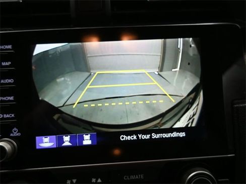 Used 2020 Honda Civic Touring image 4