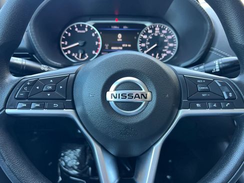 Used 2023 Nissan Sentra SV FWD image 27