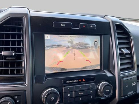 Used 2017 Ford F150 XLT w/ Equipment Group 302A Luxury AWD/4WD image 25
