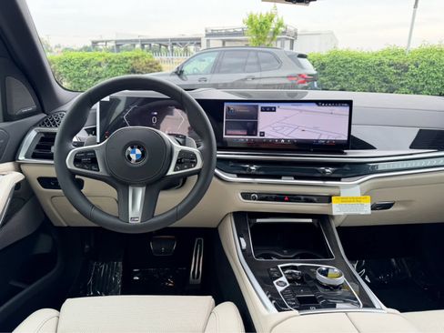 New 2026 BMW X5 xDrive40i w/ Executive Package AWD/4WD image 17
