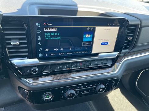 Certified 2024 Chevrolet Silverado 1500 LT AWD/4WD image 17