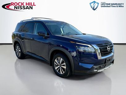 Used 2023 Nissan Pathfinder SL
