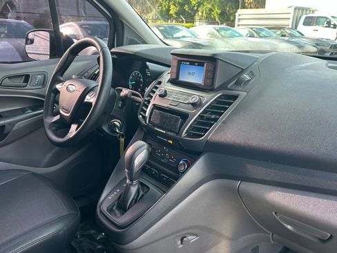 Used 2022 Ford Transit Connect XL FWD image 23