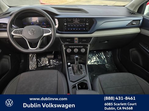 Certified 2023 Volkswagen Taos SE w/ Panoramic Sunroof Package FWD image 14