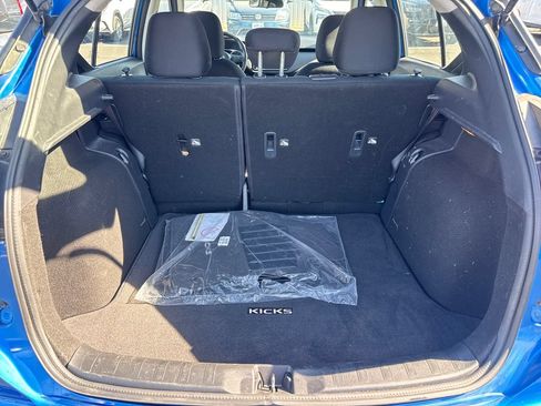 Used 2024 Nissan Kicks S FWD image 21