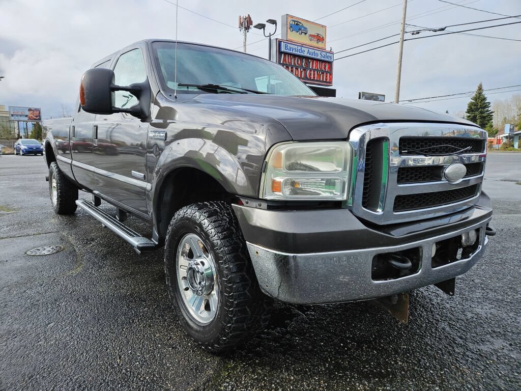 Used 2005 Ford F350 Lariat AWD/4WD image 6