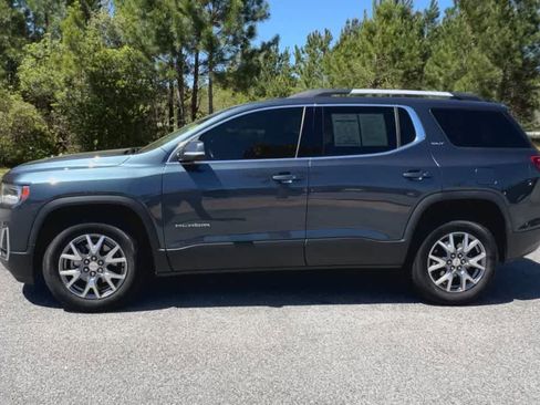 Used 2020 GMC Acadia SLT w/ LPO, Floor Liner Package image 5