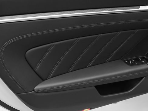 Certified 2025 Porsche 911 Turbo S AWD/4WD image 73