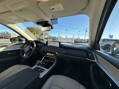 Used 2025 MAZDA CX-90 Plug-In Hybrid w/Premium Sport image 30