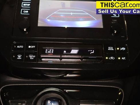 Used 2019 Toyota Prius LE FWD image 22