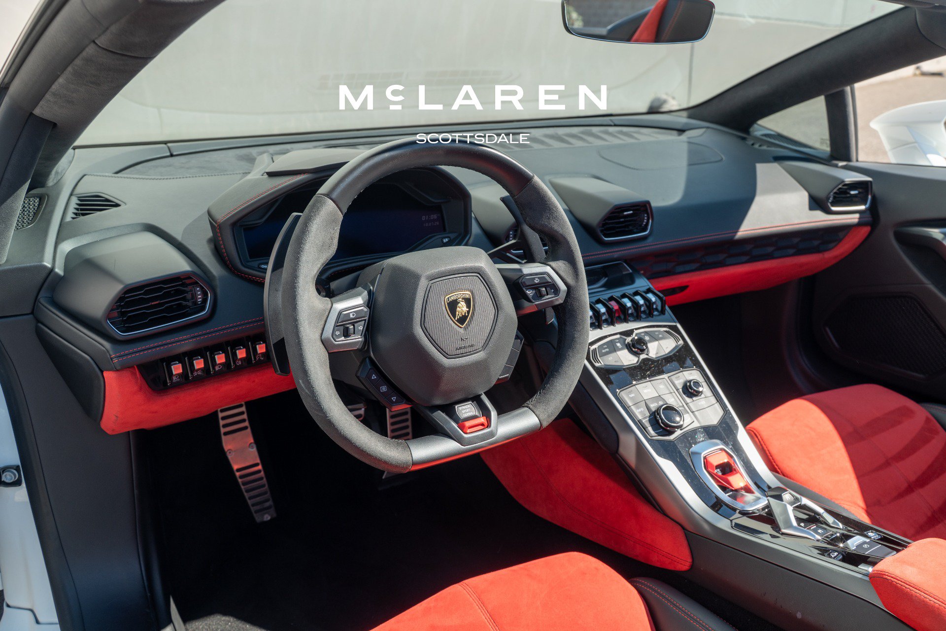 Used 2018 Lamborghini Huracan LP 580-2 RWD image 13