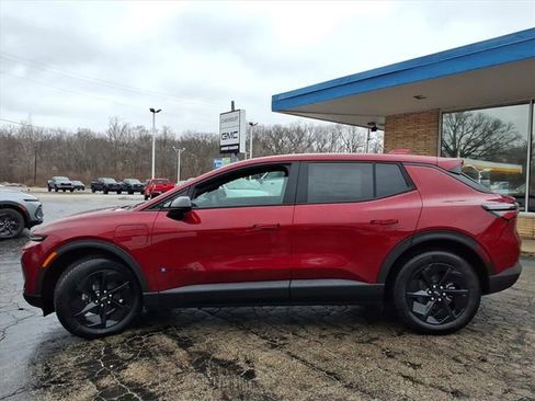 New 2026 Chevrolet Equinox EV LT image 12