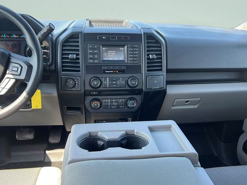 Used 2016 Ford F150 XL w/ Equipment Group 101A Mid AWD/4WD image 13