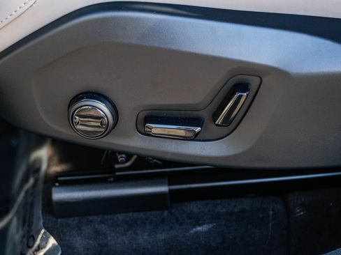 Certified 2026 Volvo XC60 B5 Plus w/ Climate Package image 24