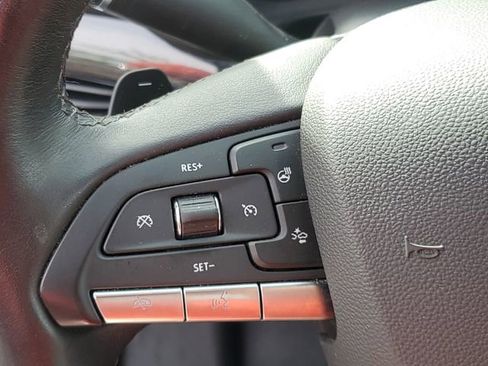 Certified 2023 Cadillac XT4 Premium Luxury AWD/4WD image 16