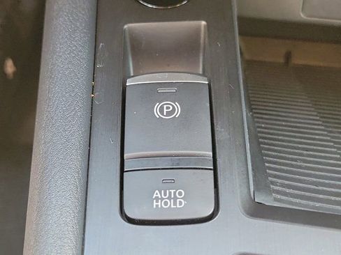 Certified 2026 Nissan Kicks SV FWD image 30