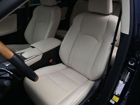 Used 2022 Lexus RX 350 FWD w/ Premium Package image 12