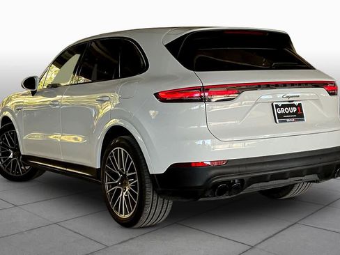 Used 2022 Porsche Cayenne E-Hybrid AWD/4WD image 20