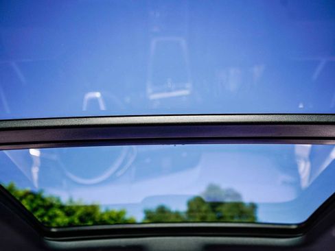 Used 2022 Audi Q3 2.0T Premium w/ Convenience Package image 11