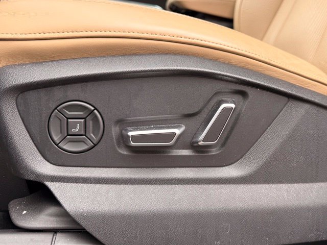 Used 2025 Audi Q7 3.0T Prestige AWD/4WD image 14
