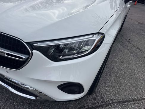 Certified 2025 Mercedes-Benz GLC 300 GLC 300 image 9