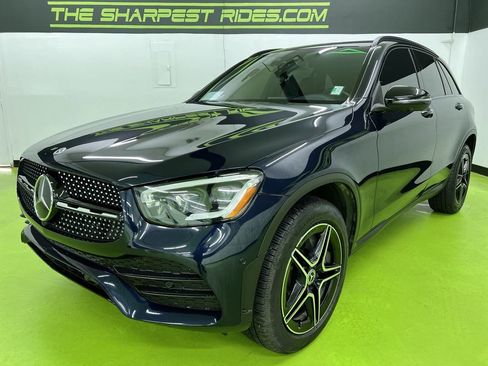 Used 2022 Mercedes-Benz GLC 300 4MATIC image 5