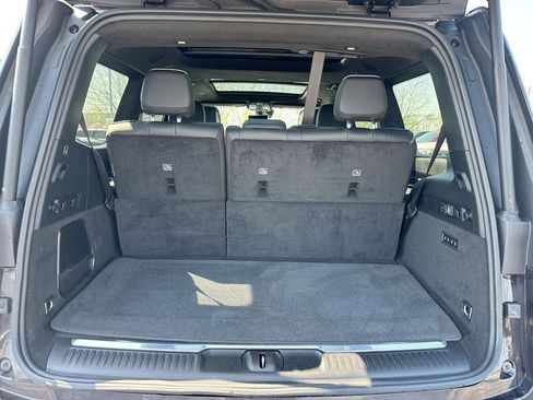 Used 2023 Jeep Grand Wagoneer Series II image 26