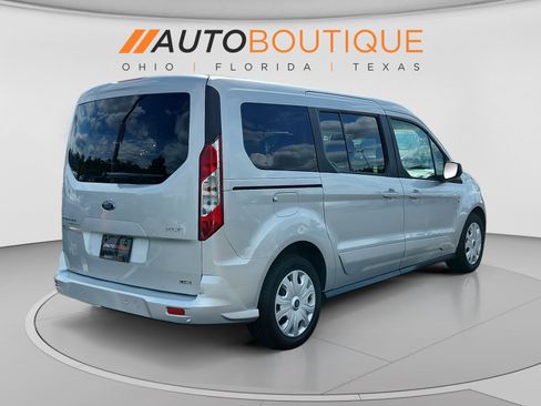 Used 2022 Ford Transit Connect XLT FWD image 5