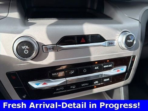 Used 2024 Ford Explorer XLT w/ Equipment Group 202A image 7