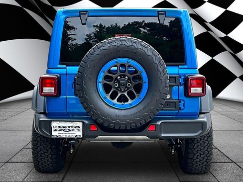 Used 2023 Jeep Wrangler Unlimited Sport AWD/4WD image 4