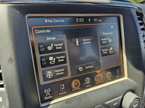 Used 2017 Jeep Grand Cherokee Overland AWD/4WD image 60