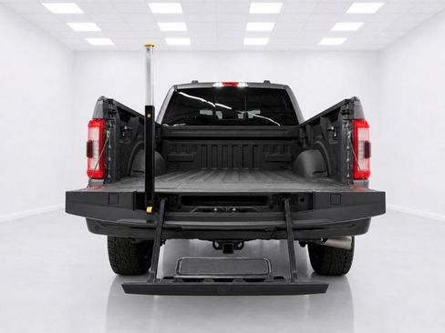 Used 2023 Ford F150 Lariat w/ Equipment Group 502A High AWD/4WD image 17