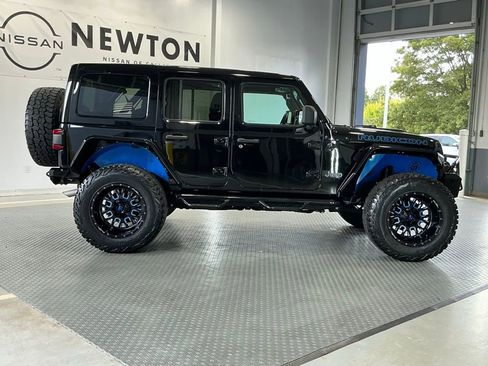Used 2021 Jeep Wrangler Unlimited Rubicon 4xe w/ Cold Weather Group image 75