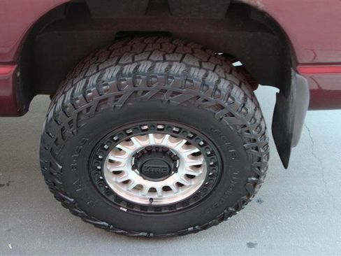 Used 2003 Dodge Ram 3500 Truck SLT image 32