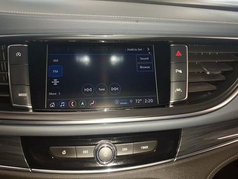 Used 2024 Buick Enclave Essence w/ Experience Buick Package FWD image 16