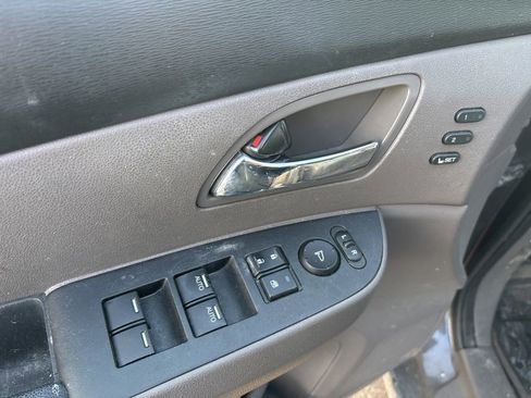 Used 2016 Honda Odyssey Touring Elite image 18