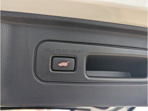 New 2026 Honda Pilot TrailSport image 9